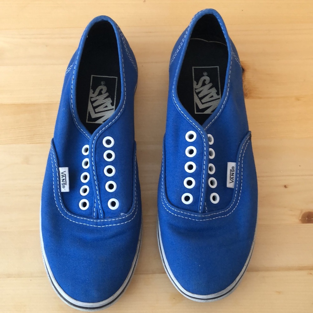 FREE- Vans shoes